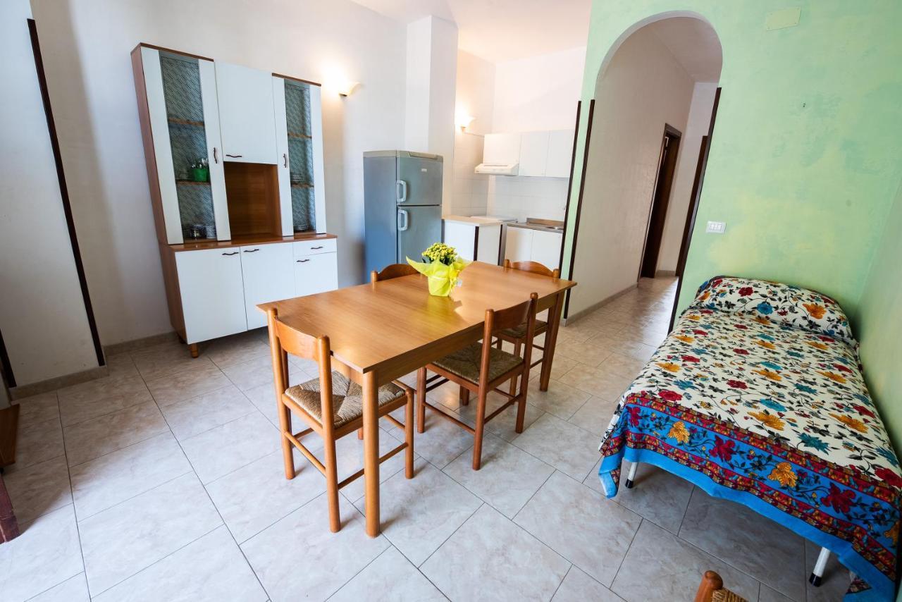 דירות מרינה די מנקוורסה Mancaversa Gallipoli Casa Vacanza Stefania מראה חיצוני תמונה